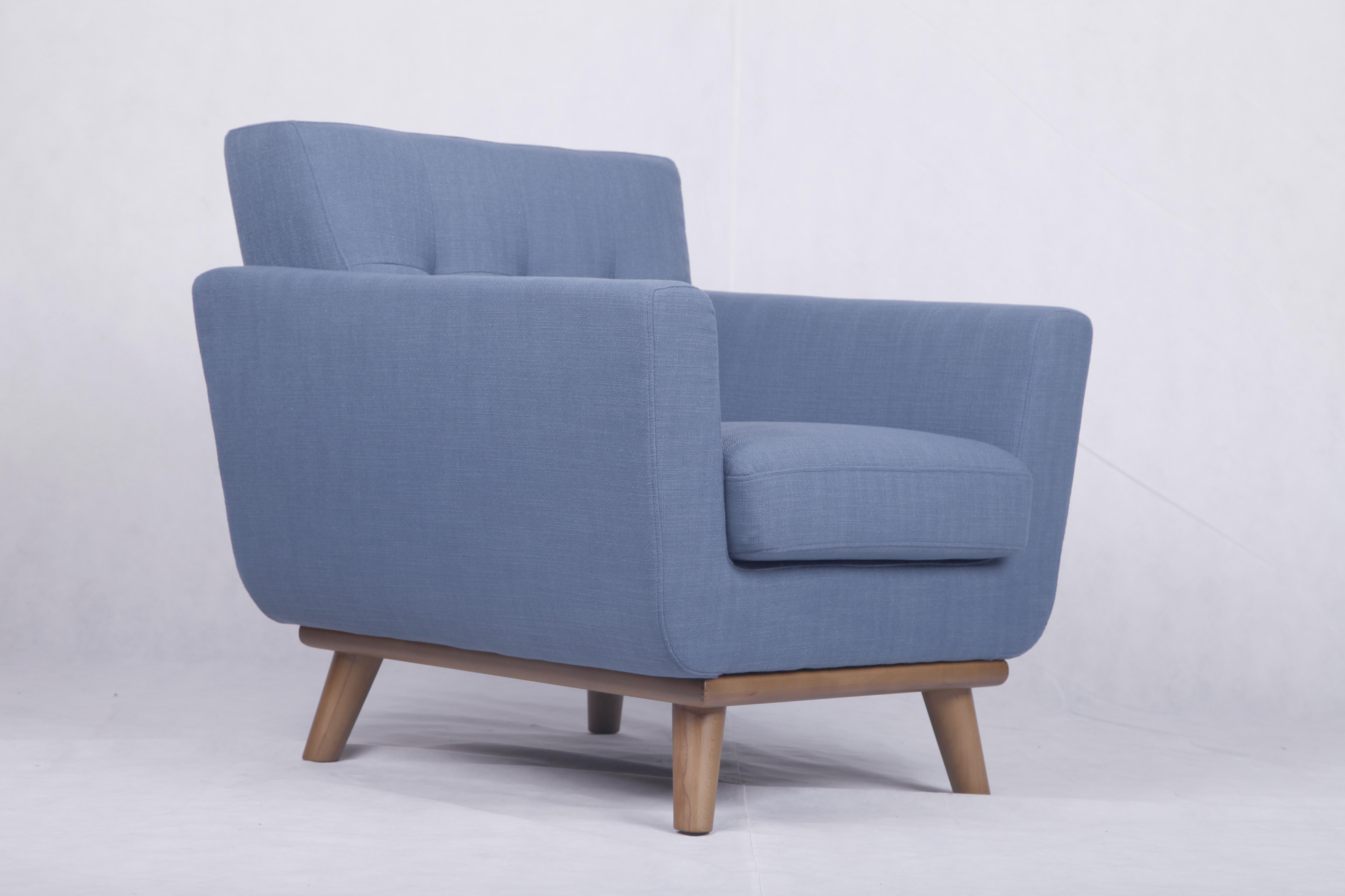 皮爾斯沙發(fā)測(cè)前方圖