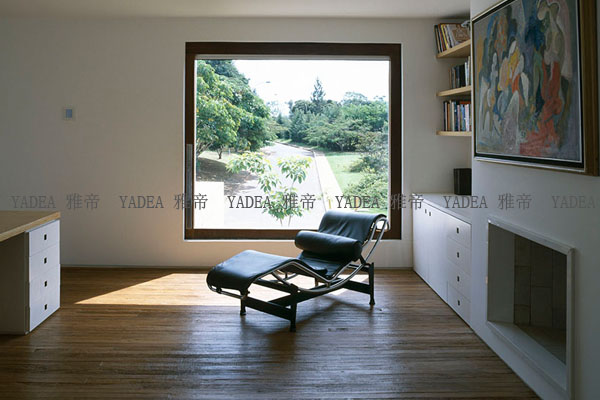 柯布西耶躺椅(Chaise Longue chair LC4)