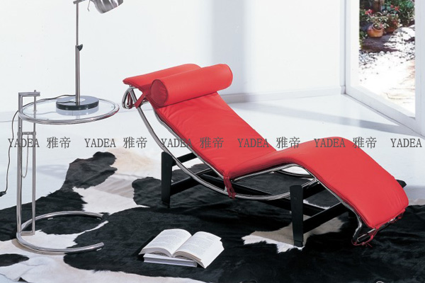 柯布西耶躺椅(Chaise Longue chair LC4)