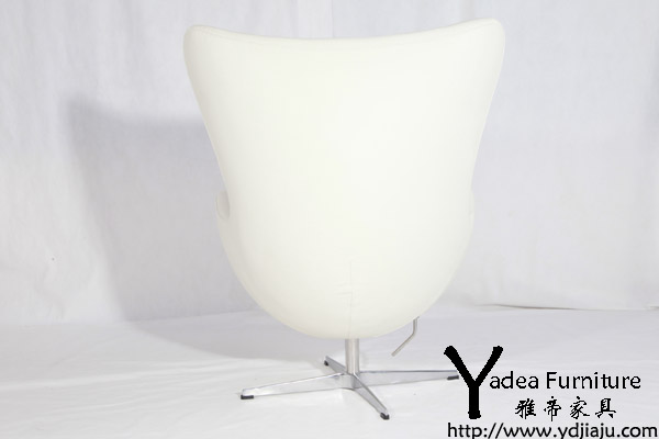 白色蛋椅(white egg chair)