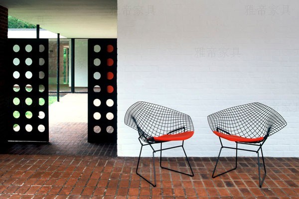 休閑鐵線椅子(Diamond Arm Chair) 休閑鐵線椅子(Diamond Arm Chair)