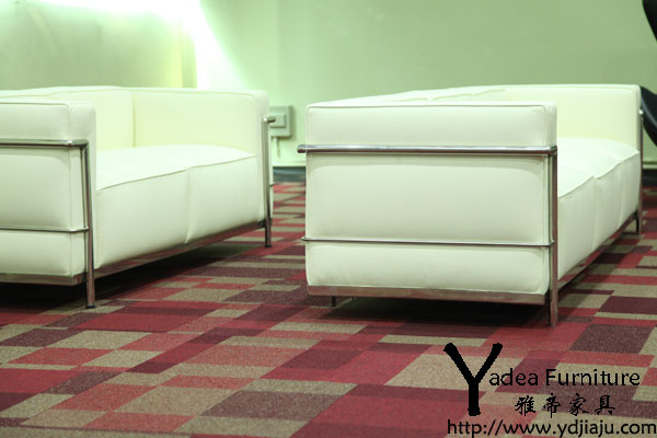 包豪斯家具(LC3-1)