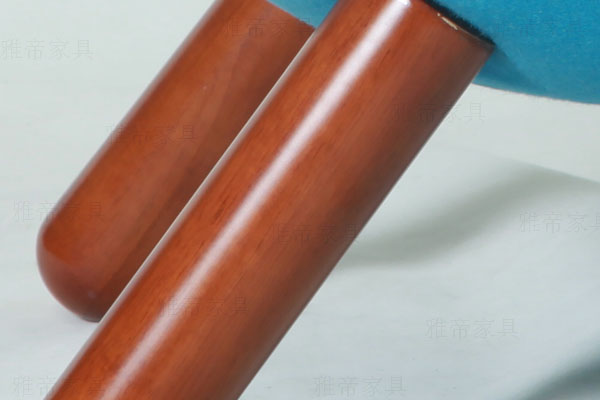 塘鵝椅(Pelican Chair)