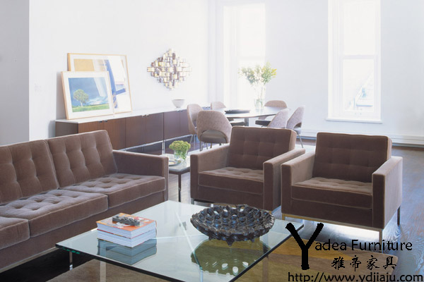 諾爾沙發(fā)(Florence Knoll Sofa)