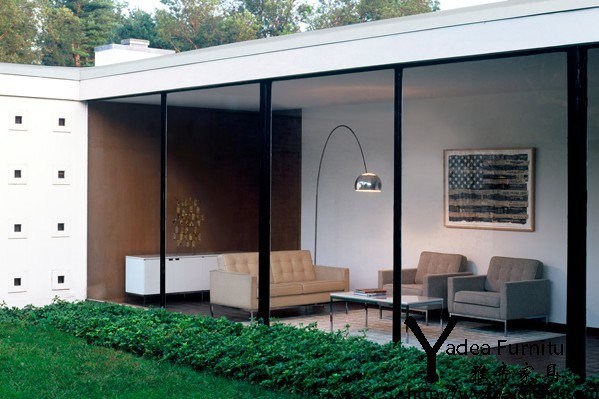 諾爾沙發(fā)(Florence Knoll Sofa)