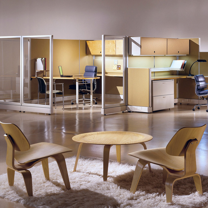 伊姆斯曲木休閑椅子(Molded Plywood Chair)